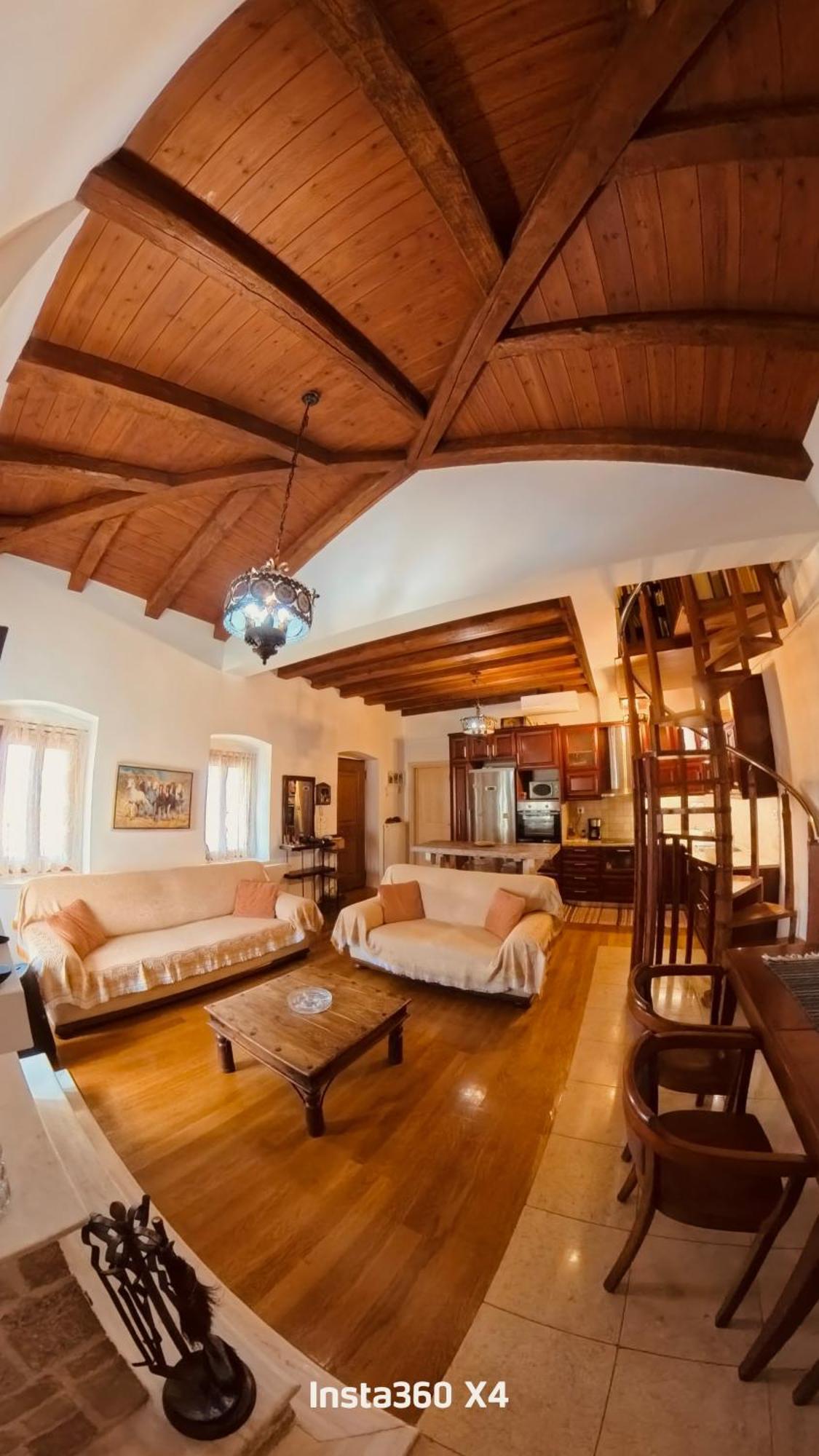 Villa Eva's Himarë